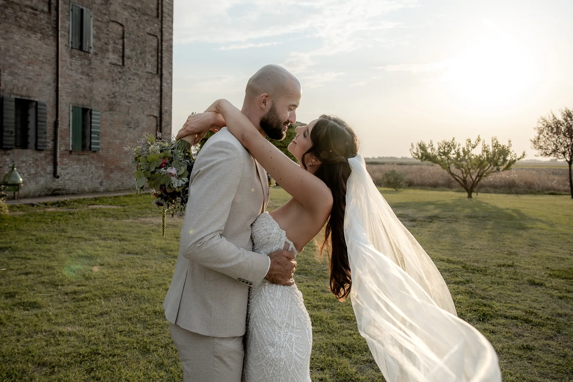 Corinna und Alex authentische Italien Hochzeit nahe Bologna